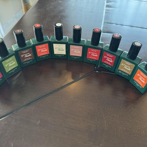 troc de  Vernis à ongles GREEN FRESH, sur mytroc