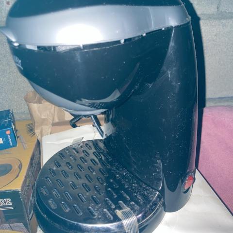 troc de  Machine pour faire du café neuve, sur mytroc