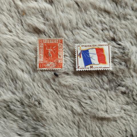 troc de  Lot petits timbres divers, sur mytroc