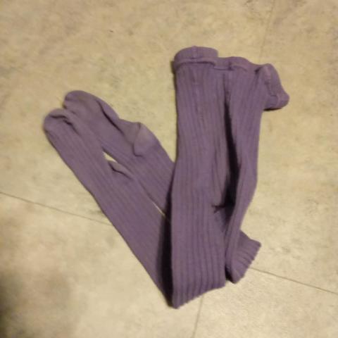 troc de  Collant mauve 2/3 ans  pointure 24/26, sur mytroc