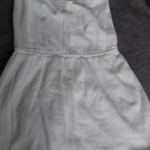 troc de  Reserver Robe neuve 14 ans, sur mytroc