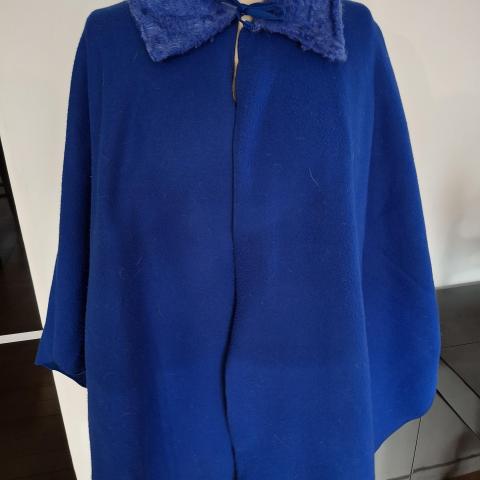 troc de  Grande capeline en polaire neuve, sur mytroc