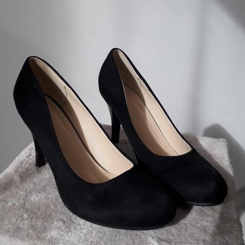 troc de  Escarpins noir, sur mytroc