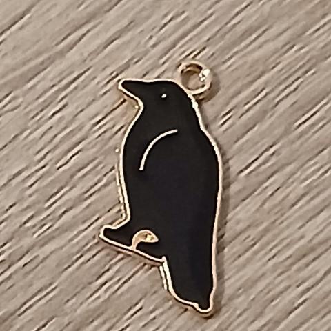 troc de  Reserver Valvi Un Pendentif Oiseaux, sur mytroc