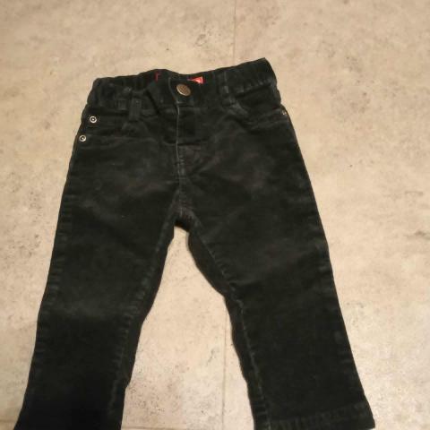 troc de  pantalon noir 9 mois, sur mytroc
