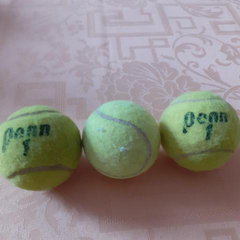 troc de  3 balles de tennis, sur mytroc