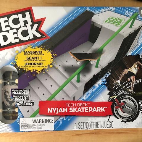 troc de  Pack finger skate bmx Tech Deck - nombreux accessoires, sur mytroc