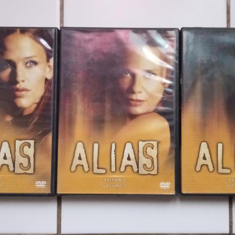 troc de  Alias" L'intégrale Saison 2, sur mytroc