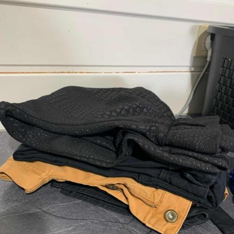troc de  Vêtements parfaits état, sur mytroc