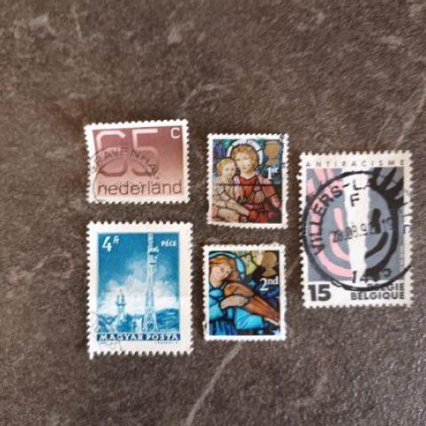 troc de  Timbres du Monde - Divers Pays, sur mytroc
