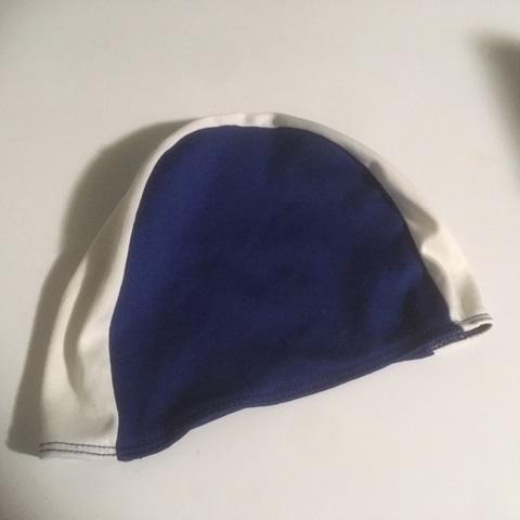 troc de  Bonnet de bain adulte tissu bleu et blanc, sur mytroc