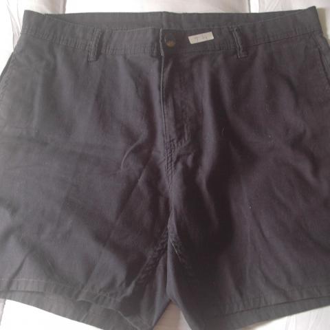 troc de  Short en coton, sur mytroc