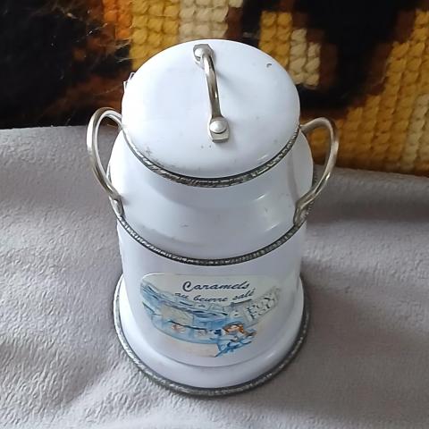 troc de  Une Boîte En Fer, sur mytroc