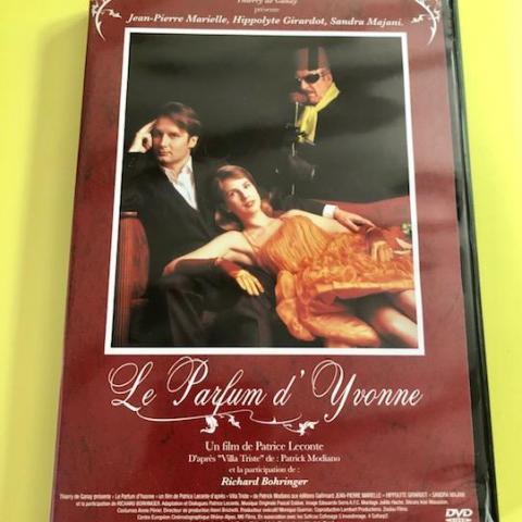 troc de  DVD le parfum d'Yvonne - Hippolyte Girardot, sur mytroc
