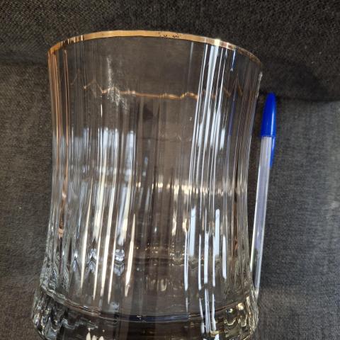 troc de  Pot verre pour glaçons, sur mytroc