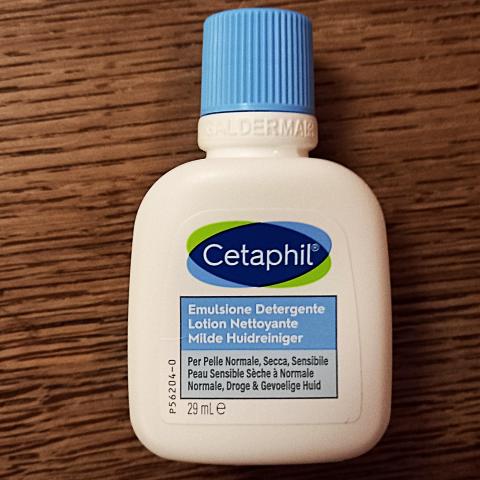 troc de  Lotion nettoyante CETAPHIL. RÉSERVÉE., sur mytroc