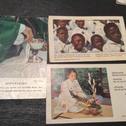 troc de  Trois images religieuses missionnaire des années 70, sur mytroc