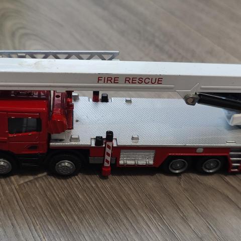 troc de  Camion de pompier, sur mytroc