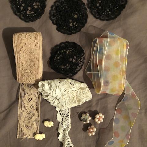 troc de  Lot dentelles, ruban et boutons, sur mytroc