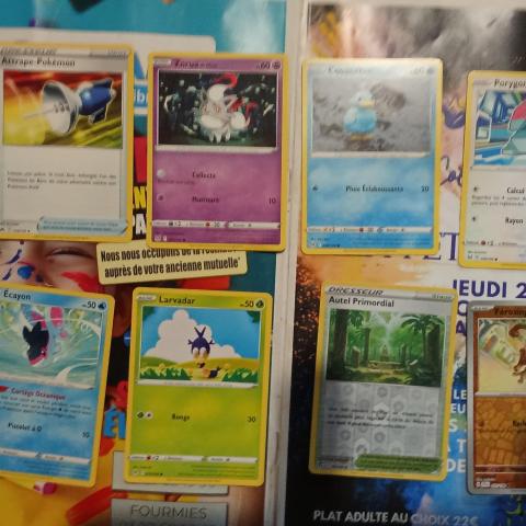 troc de  Lot cartes pokémons réserver mmmanga, sur mytroc