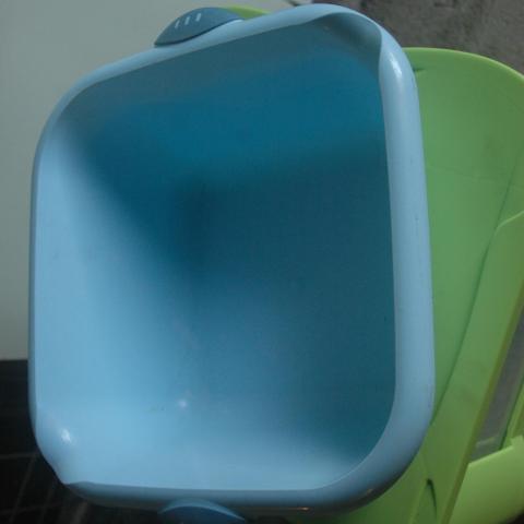 troc de  Bassine plastique, sur mytroc