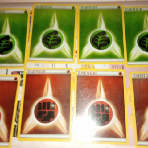 troc de  lot cartes pokémons réserver gisette, sur mytroc