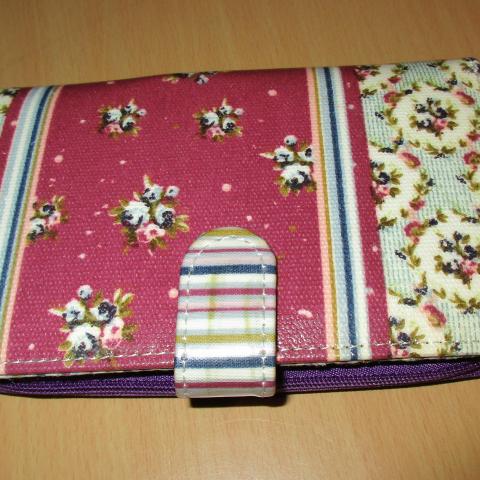 troc de  portefeuille/porte monnaie nf comptoir de famille, sur mytroc