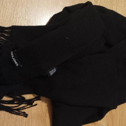 troc de  Écharpe jack et jones, sur mytroc