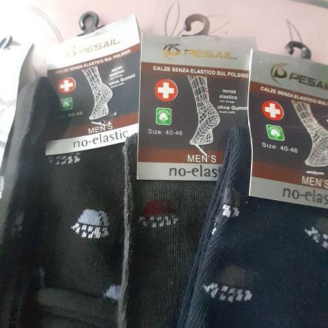 troc de  3 paires de chaussetes neuves dans le 78, sur mytroc