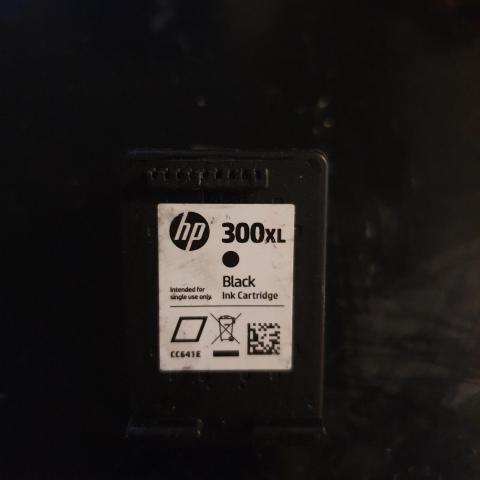 troc de  Cartouche HP 300 xl black, sur mytroc