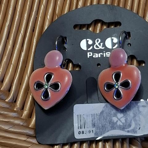 troc de  Reserve Boucles d oreilles, sur mytroc