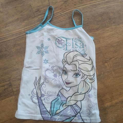 troc de  Maillot de corps 6/8 ans, sur mytroc