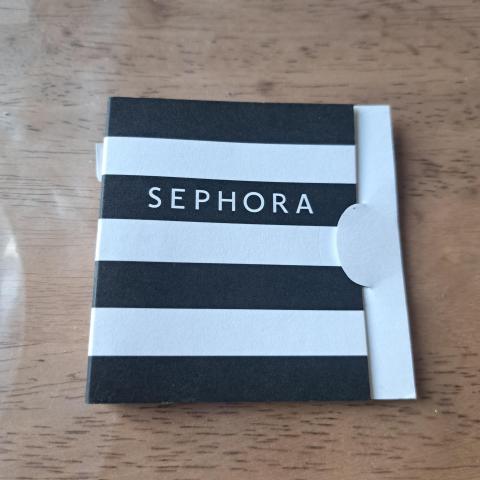 troc de  RESERVE - Échantillon de parfum Miss Dior, sur mytroc