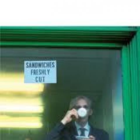 troc de  Livre - Le Cercle fermé - Poche - Jonathan Coe, sur mytroc