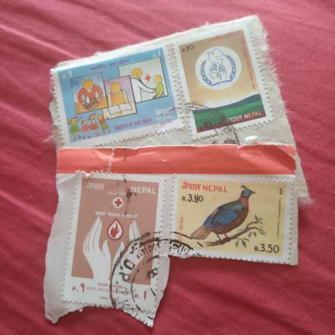 troc de  Réservé Lot timbre Népal, sur mytroc