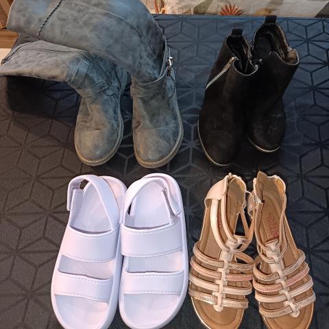 troc de  Lot de chaussures fille, sur mytroc