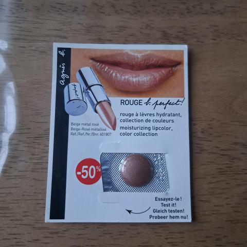 troc de  Échantillon rouge à lèvres, sur mytroc