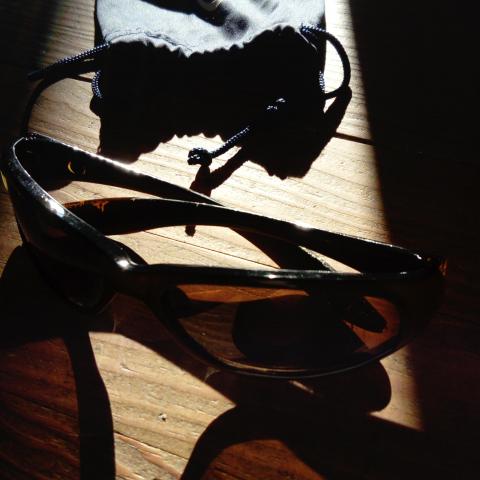 troc de  Beiges lunettes de soleil, sur mytroc