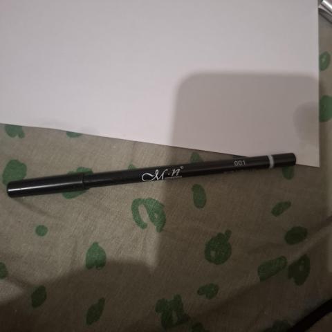 troc de  Crayon maquillage noir, sur mytroc