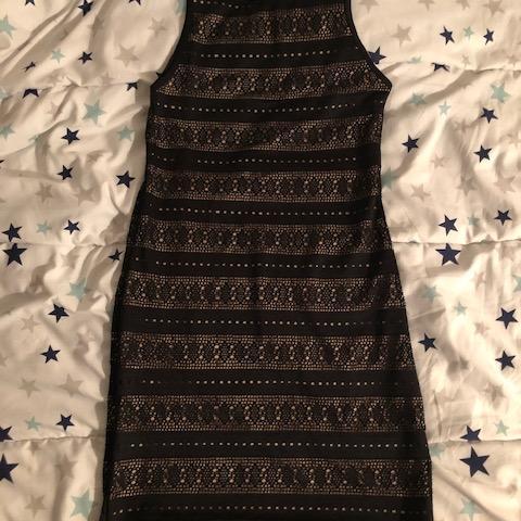 troc de  Robe Forever 21 taille M, sur mytroc