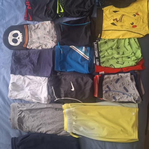troc de  Vêtements sport & vêtements ado (Nike, Decathlon, Primark ...), sur mytroc