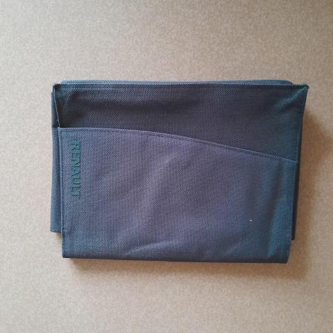 troc de  Pochette Renault  neuve pour documents, sur mytroc