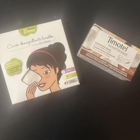 troc de  Shampoing solide & carres démaquillants neufs, sur mytroc