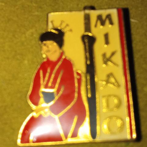 troc de  pin's mikado avec attache, sur mytroc