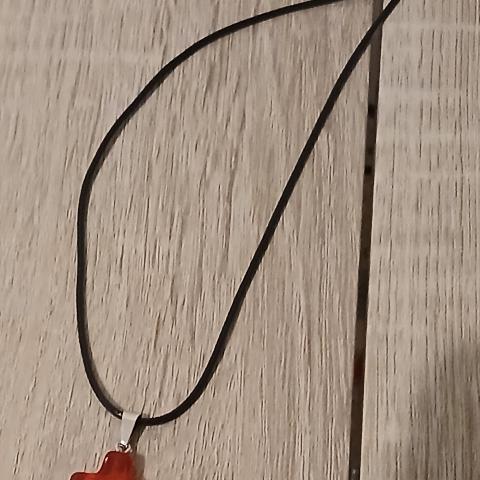 troc de  Collier Femme " Croix ", sur mytroc