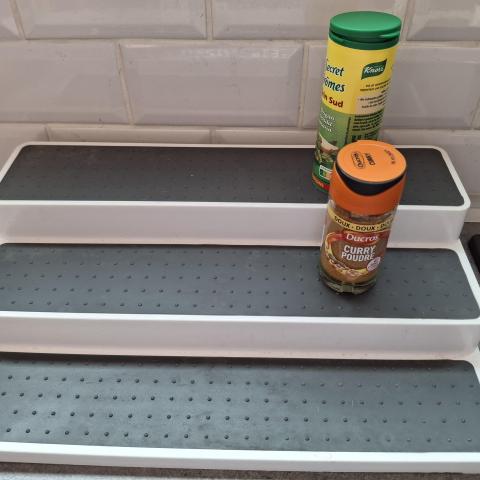 troc de  Etagére de rangement pour interieur placard, sur mytroc