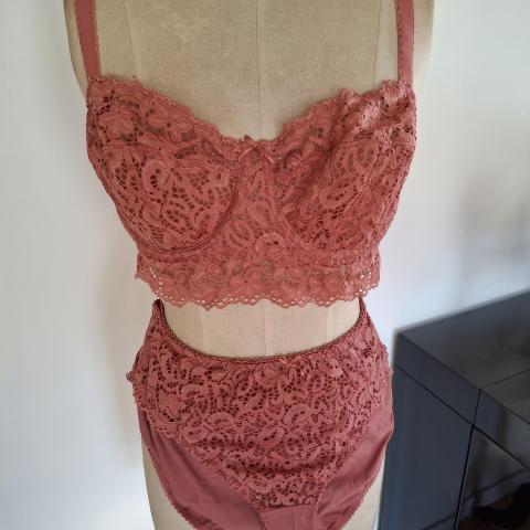 troc de  Ensemble soutien gorge et culotte, sur mytroc