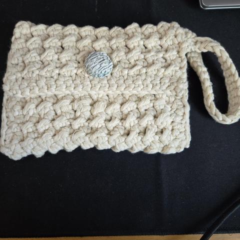 troc de  Pochette fait main, sur mytroc