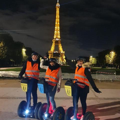troc de  Visite de Paris la nuit en Segway (pour 2 personnes), sur mytroc