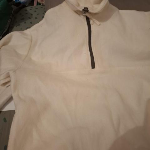 troc de  Pull femme M, sur mytroc